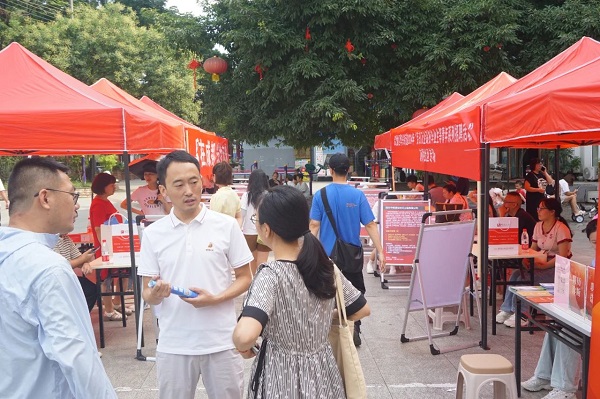 為高校畢業(yè)生搭建就業(yè)“直通車”，瑞方人力“點(diǎn)亮”青年就業(yè)路！ 第3張